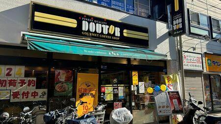 星巴克和Doutor门店数量差异巨大Doutor关闭的门店数量多于星巴克